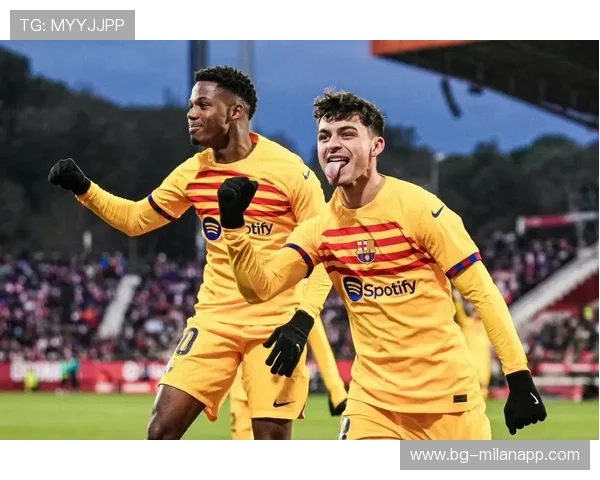 佩德里禁区补射完成梅开二度